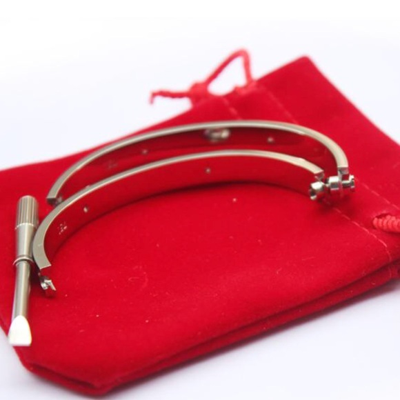 Love bracelet - Picture 4 of 5